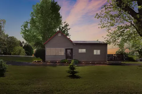 6680 National Rd, Jacksontown, OH 43030