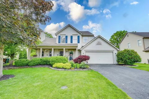 1292 Royal Oak Dr, Lewis Center, OH 43035