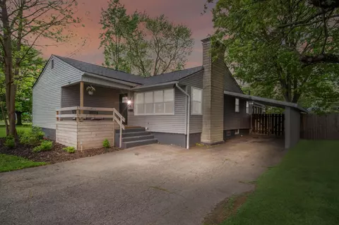 745 Kingsbury Pl, Columbus, OH 43209