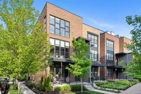 297 Neruda Ave, Columbus, OH 43215