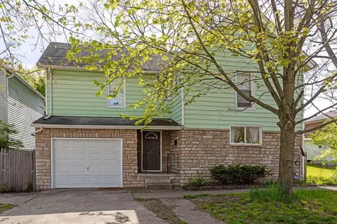 37 S Washington St, Delaware, OH 43015