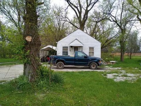1820 Demorest Rd, Columbus, OH 43228