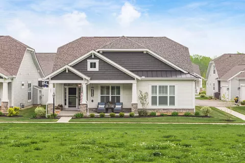 357 Sweet Run Cir W, Galena, OH 43021