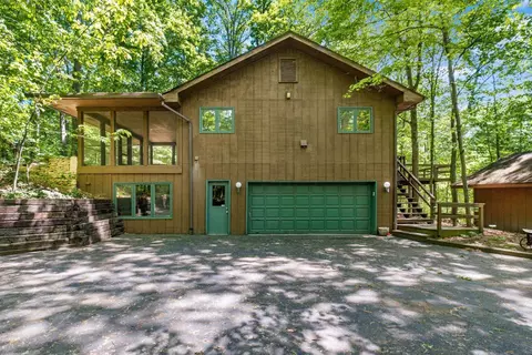 9119 White Oak Ln, Westerville, OH 43082