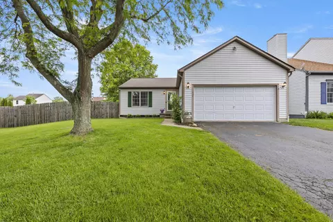 438 Lamesa Dr, Blacklick, OH 43004