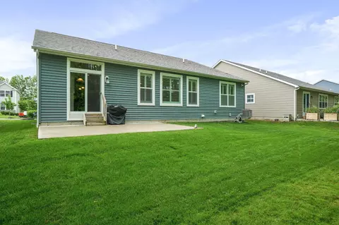 Exterior - 229 Jay Ct, Delaware, OH 43015 photo 8 of 9