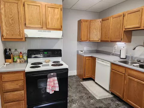 333 N Cherry St, Kenton, OH 43326 photo 6