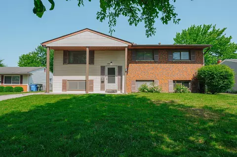 4988 Carbondale Dr, Columbus, OH 43232
