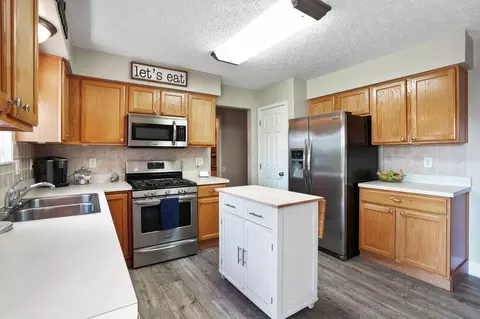 31 Chenango Dr, Powell, OH 43065 photo 7