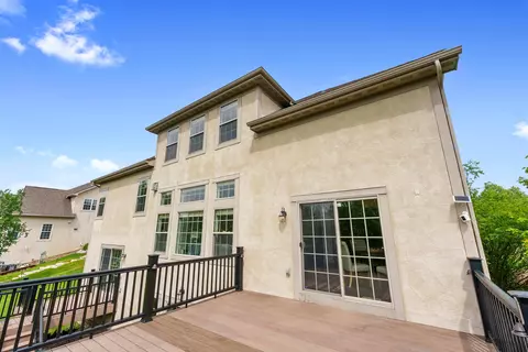Exterior - 8127 Conine Dr, Dublin, OH 43016 photo 7 of 17