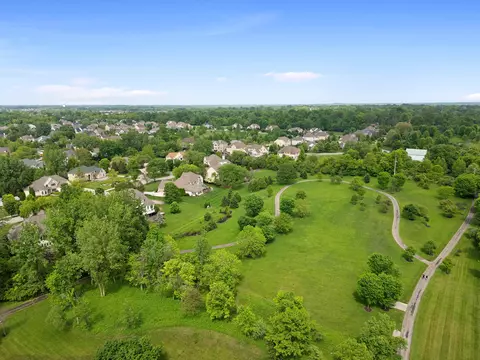 View/Area - 8127 Conine Dr, Dublin, OH 43016 photo 10 of 12
