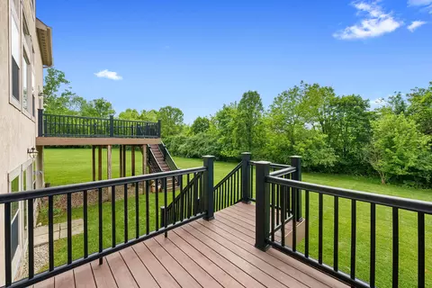 Exterior - 8127 Conine Dr, Dublin, OH 43016 photo 11 of 17