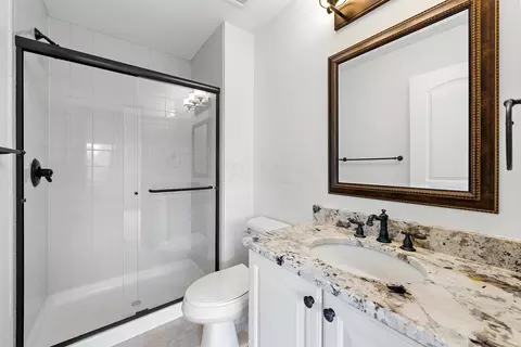 Bath - 8127 Conine Dr, Dublin, OH 43016 photo 6 of 8