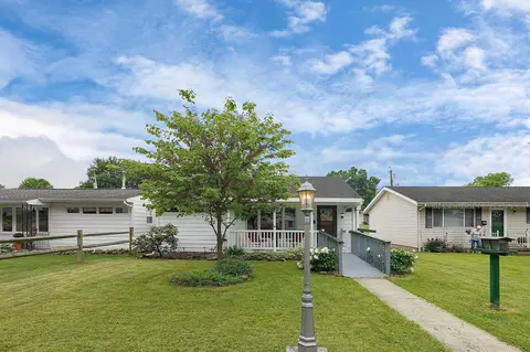 1375 4th St, Logan, OH 43138 photo 3