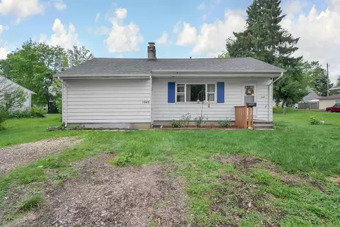 1045 Erickson Ave, Columbus, OH 43227