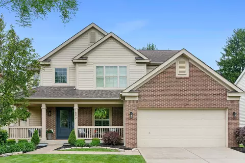 1892 Smoky Meadow Dr, Columbus, OH 43235