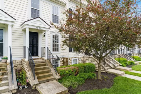 4826 Loblolly Dr #47, Canal Winchester, OH 43110