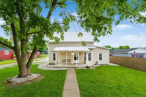 234 N Washington St, Utica, OH 43080