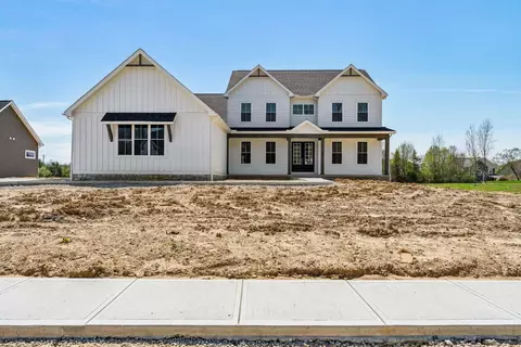 5852 Sycamore Trail Dr, Galena, OH 43021
