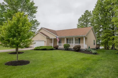 435 Crystal Dr, Marion, OH 43302