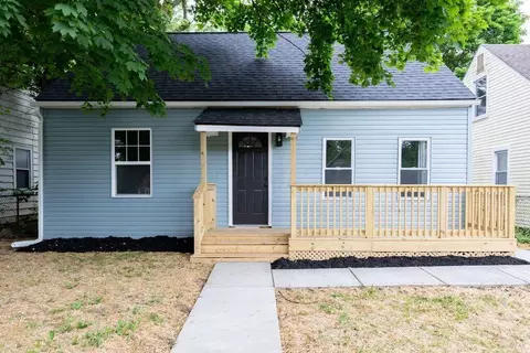 2056 E 5th Ave, Columbus, OH 43219