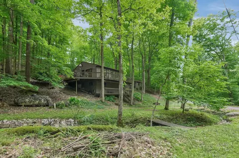 460 Yana Ln, Sugar Grove, OH 43155