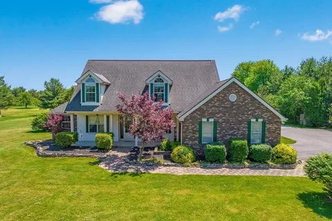 8120 Allen Rd, Canal Winchester, OH 43110