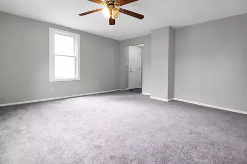 Living - 476 Dearborn Ave, Circleville, OH 43113 photo 2 of 3