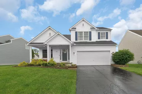 3886 Powder Ridge Rd, Grove City, OH 43123