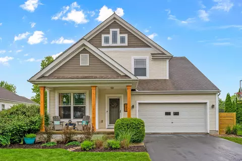 142 White Elm Dr, Delaware, OH 43015