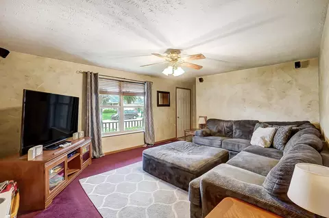 3979 Delmar Cir, Springfield, OH 45503 photo 4