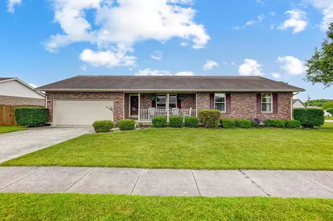 3979 Delmar Cir, Springfield, OH 45503