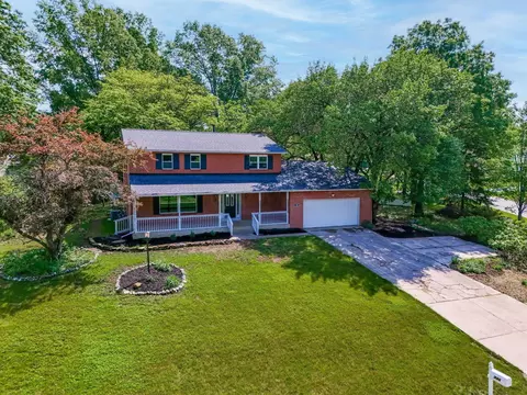 748 Strawberry Hill Rd W, Columbus, OH 43213