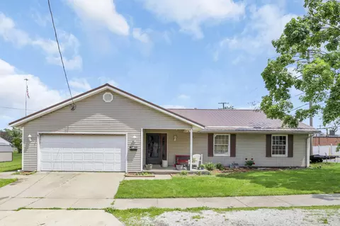228 Wing St, Newark, OH 43055