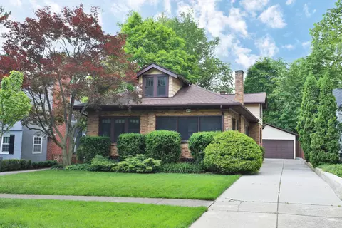 40 W Stafford Ave, Worthington, OH 43085