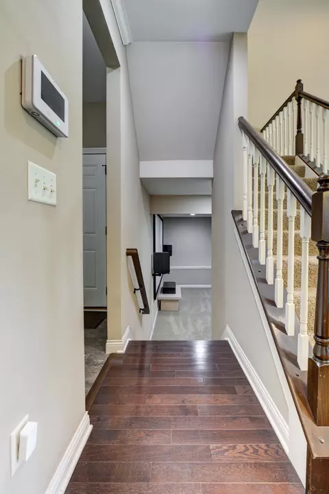 Entry Way - 266 Kitdare Dr, Delaware, OH 43015 photo 4 of 8