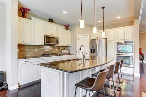 Kitchen - 266 Kitdare Dr, Delaware, OH 43015 photo 1 of 6