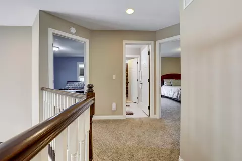 Entry Way - 266 Kitdare Dr, Delaware, OH 43015 photo 7 of 8
