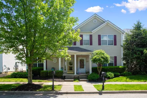 6160 Ashtead Dr, New Albany, OH 43054