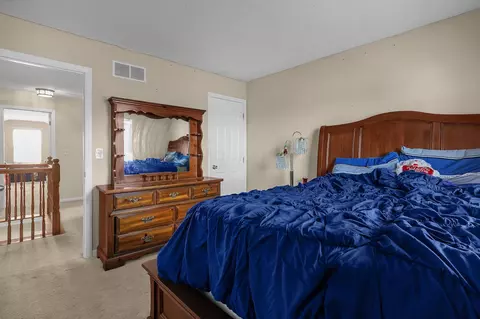 Bedroom - 1854 Declaration Dr W, Lancaster, OH 43130 photo 5 of 9