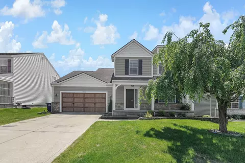 Exterior - 1854 Declaration Dr W, Lancaster, OH 43130 photo 3 of 13