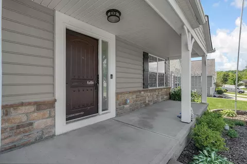 Exterior - 1854 Declaration Dr W, Lancaster, OH 43130 photo 7 of 13