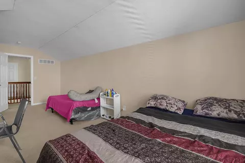 Bedroom - 1854 Declaration Dr W, Lancaster, OH 43130 photo 3 of 9