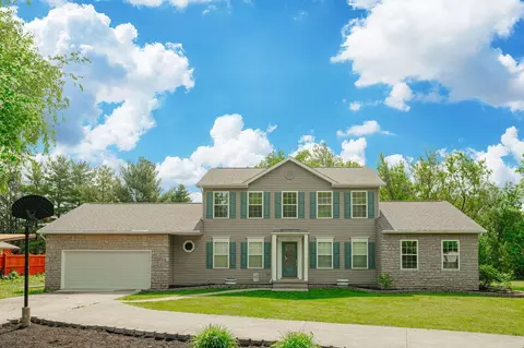 2225 Yuma Dr, London, OH 43140