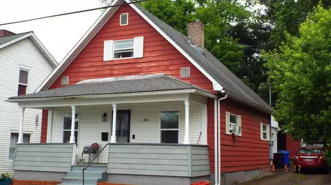 30 Short, Nelsonville, OH 45764