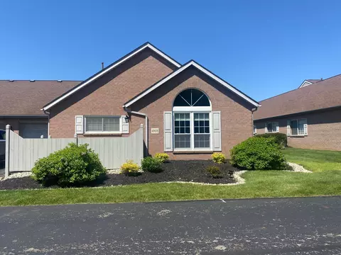4908 Meadow Run Dr, Hilliard, OH 43026