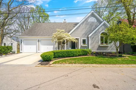 64 S Riverview St, Dublin, OH 43017