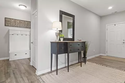 Entry Way - 842 Lithic Dr, Galena, OH 43021 photo 5 of 6