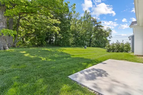 Exterior - 842 Lithic Dr, Galena, OH 43021 photo 5 of 9