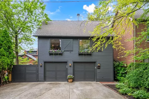 310 Alexander Aly, Columbus, OH 43206